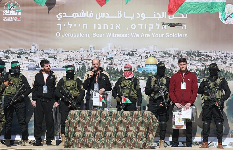 סשה טרופנוב, יאיר הורן ושגיא דקל-חן משוחררים משבי חמאס