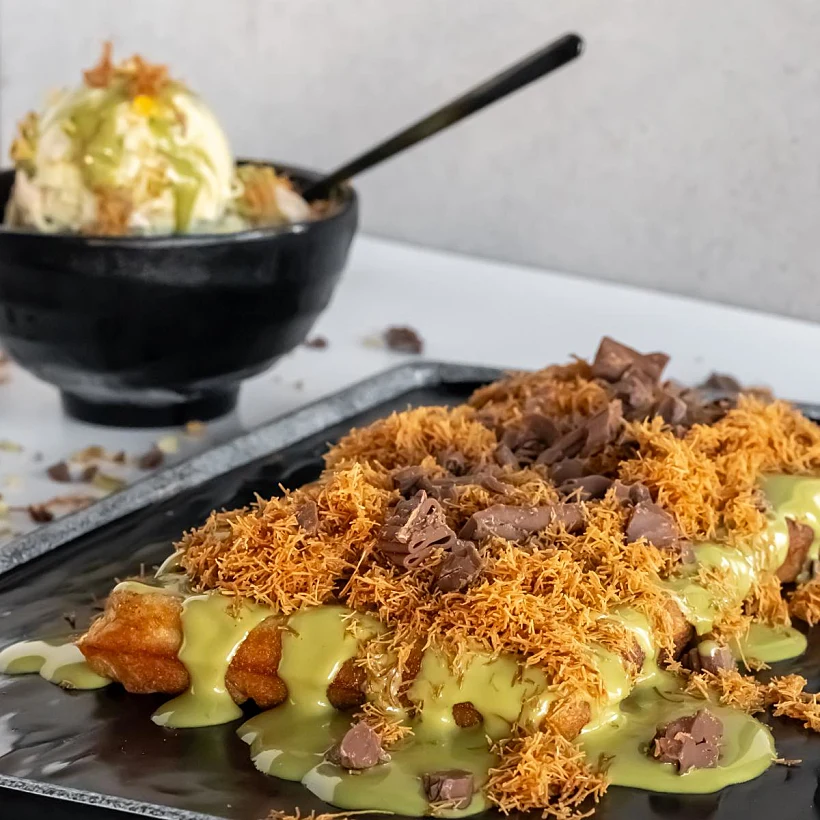 ופל דובאי, לג'נדה