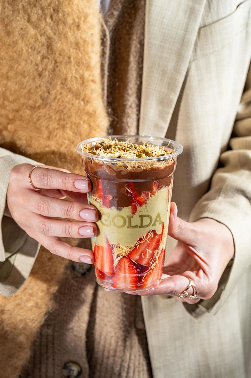 קינוח שכבות דובאי, גולדה