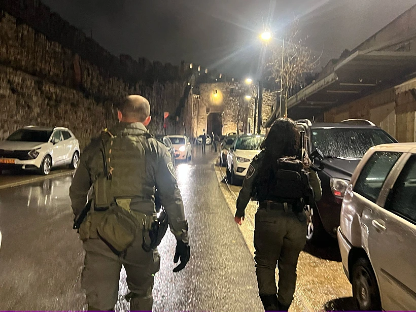כוחות משטרה בסריקות אחר החשוד בירושלים