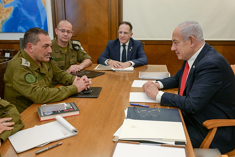 ראש הממשלה בנימין נתניהו והרמטכ"ל אייל זמיר