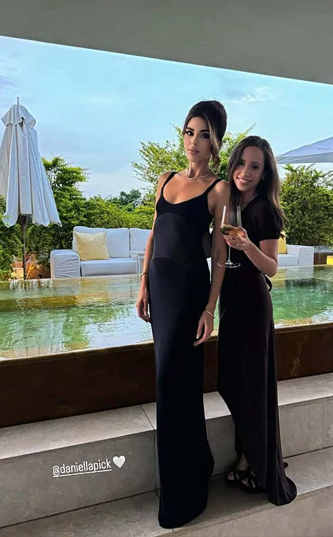 דניאלה פיק ועמליה דואק