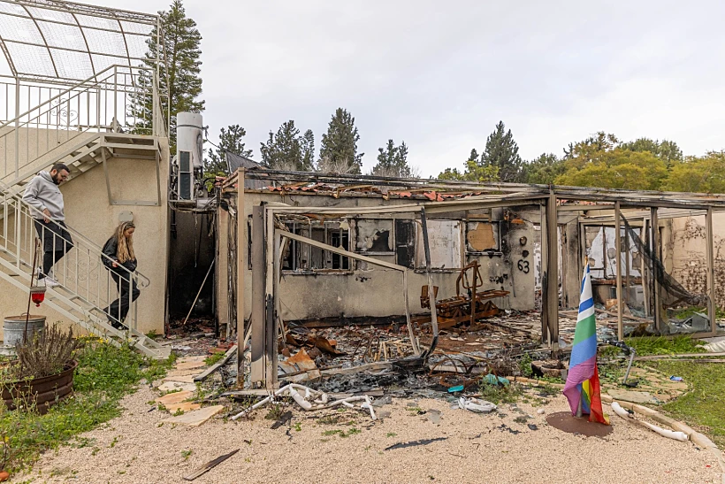 ההרס והחורבן אחרי הטבח בקיבוץ נירים