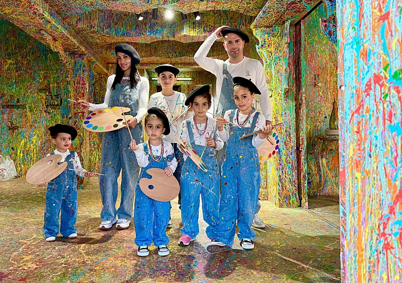 פסח בבית הצבעים של סם חלבי