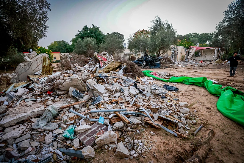 ההרס והחורבן אחרי הטבח בקיבוץ רעים