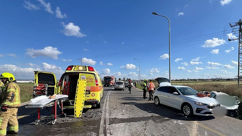 זירת התאונה ליד נתב"ג