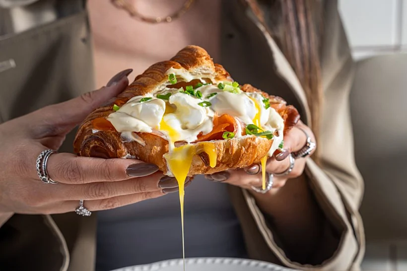 קרואסון עלומה