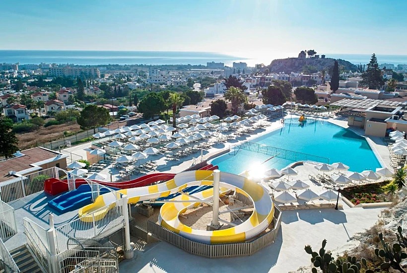 Louis St. Elias Resort & Waterpark, פרוטארס