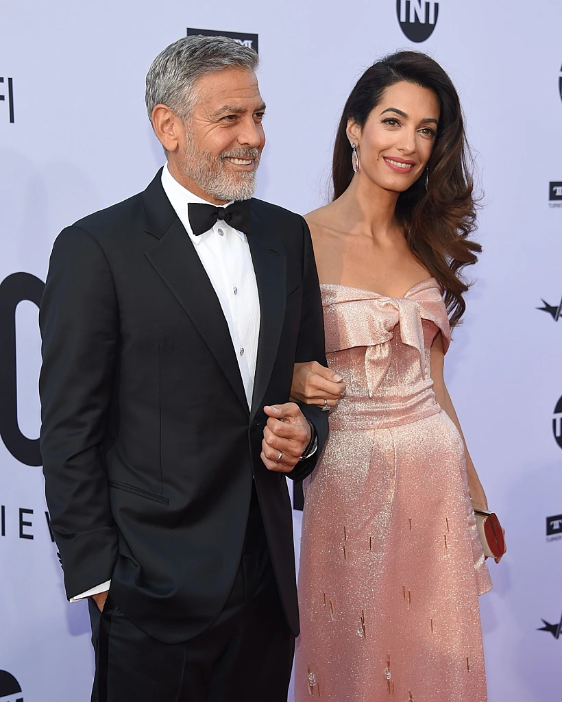 ג'ורג' קלוני ואשתו אמל