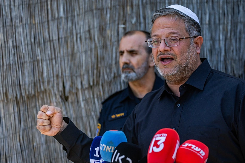 השר איתמר בן גביר והמפכ"ל דני לוי ברהט