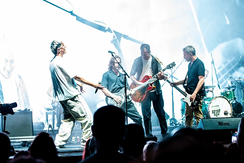 מוניקה סקס באמפי קיסריה