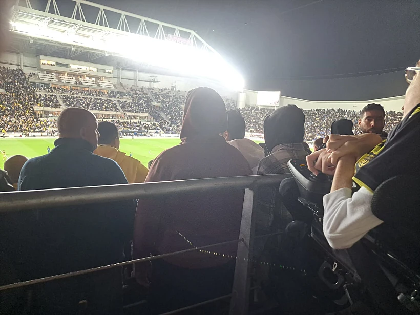 שלום אורי טראבלסי