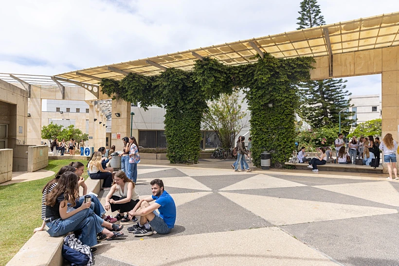 אוניברסיטת תל אביב