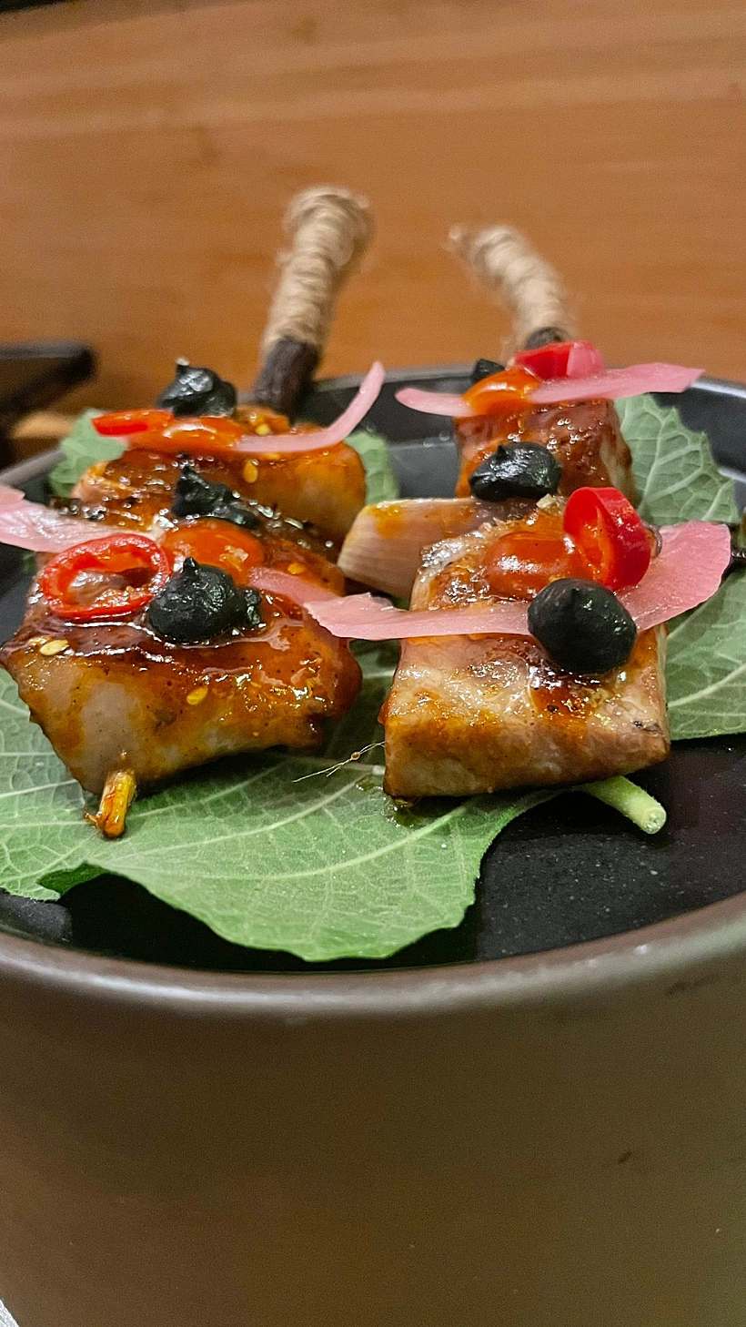 מסעדת סלאס, אור גינסברג