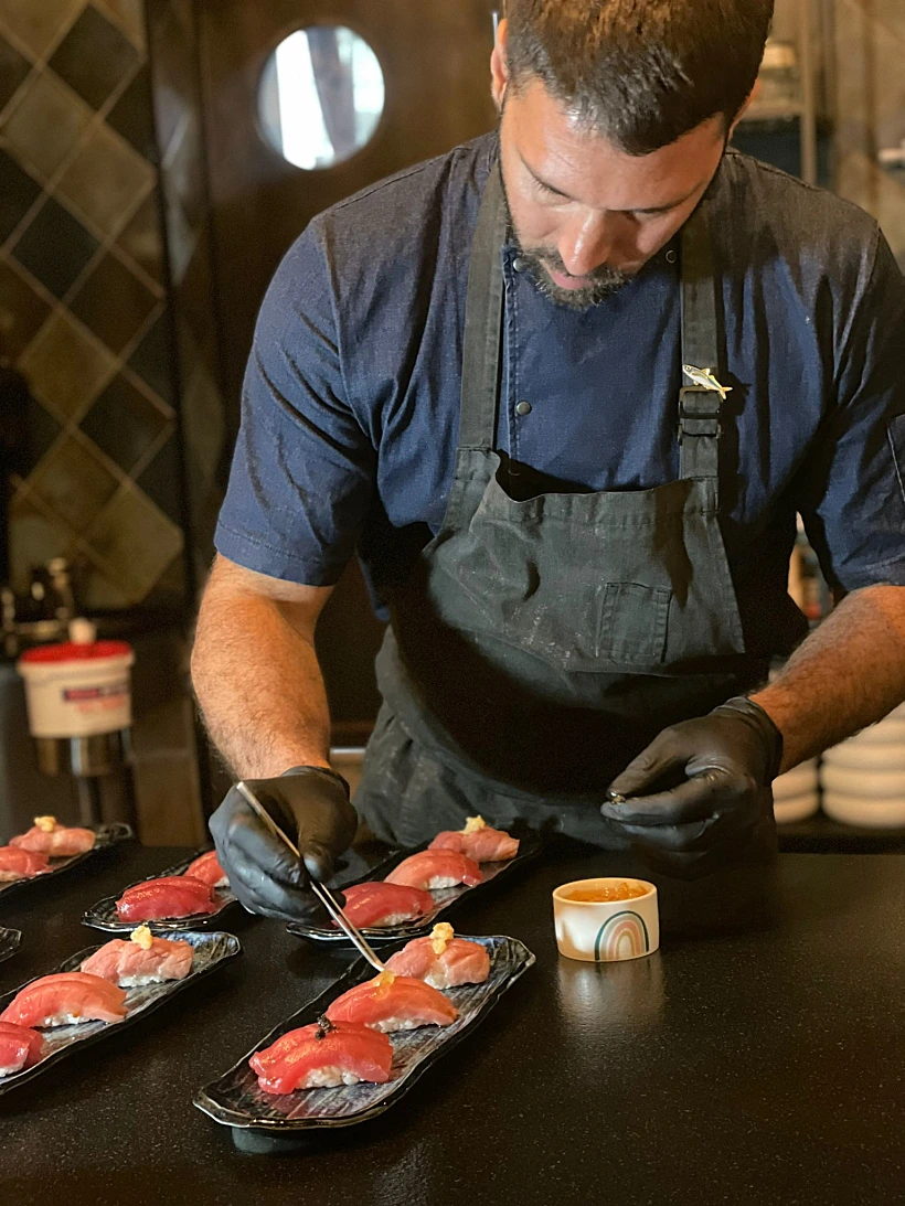 מסעדת סלאס, אור גינסברג