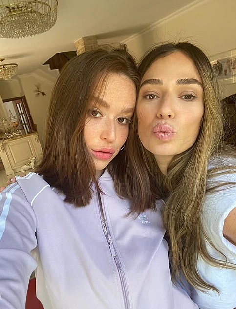 אוולין ושלי אבנשטיין