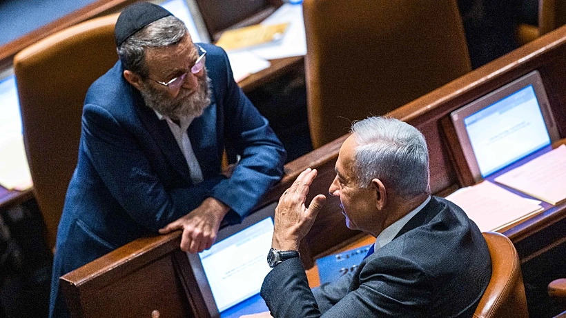 נתניהו וגפני בכנסת. ארכיון
