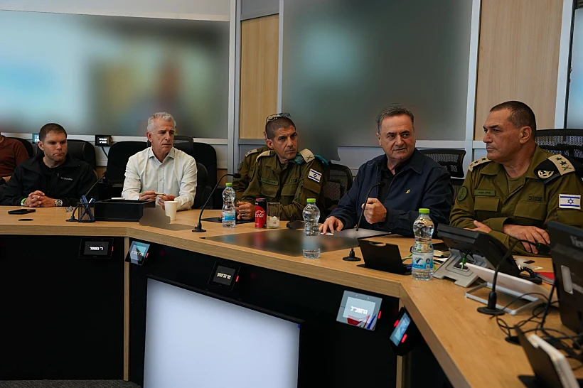 שר הביטחון כ"ץ בהערכת מצב עם הרמטכ"ל וראש המוסד