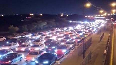 תושבי טהרן נמלטים מהעיר לאחר אזהרות צה"ל