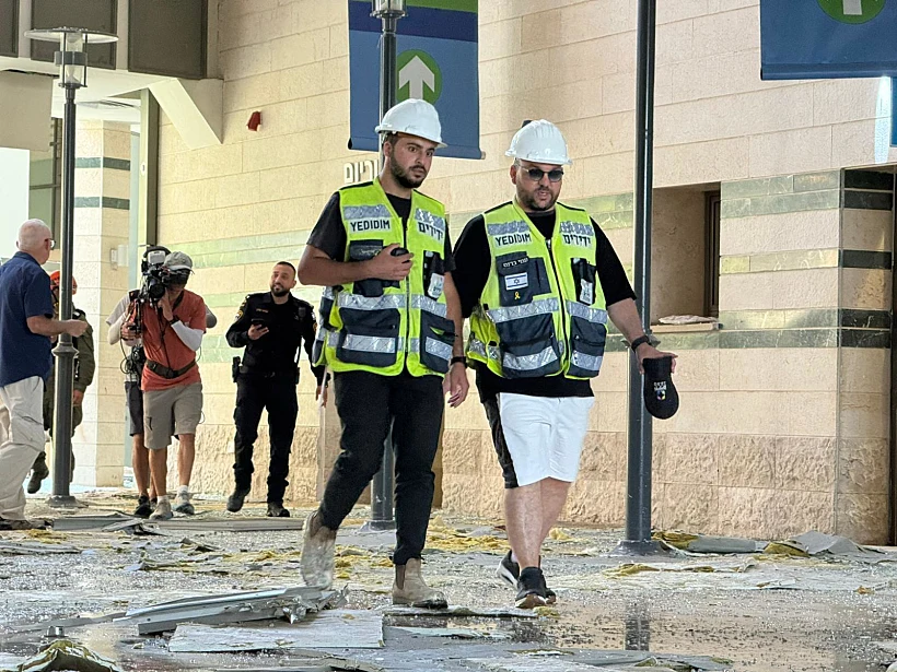 דוברות ידידים