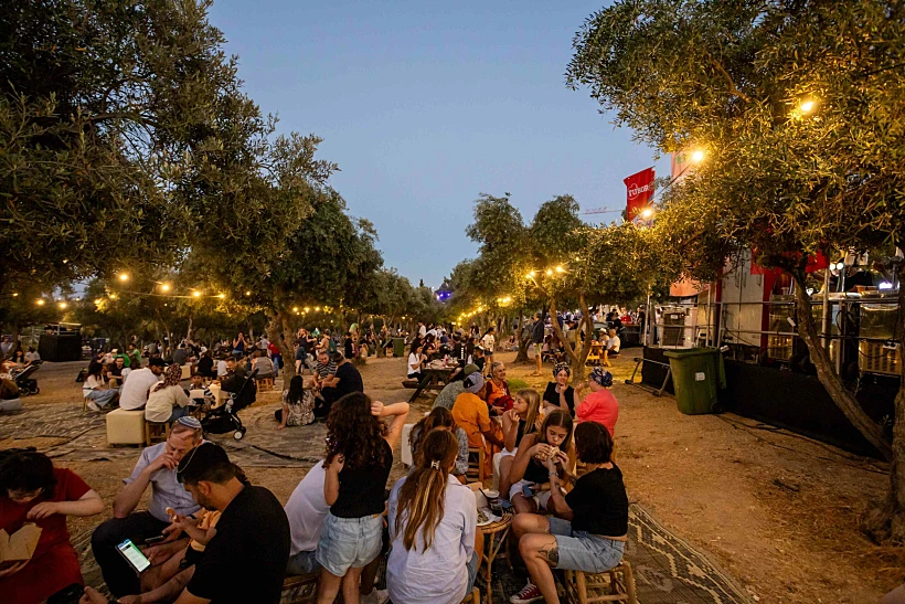 פסטיבל אוטו אוכל בטיילת ארמון הנציב