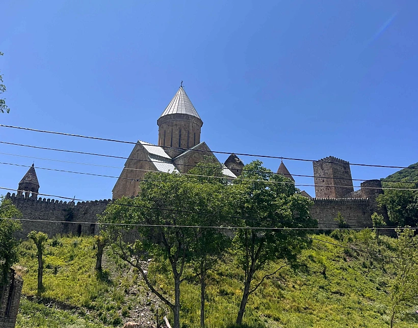 מצודת אנאנורי גאורגיה