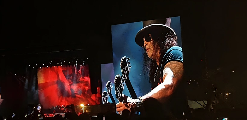 Guns N Roses Slash In Israel 5