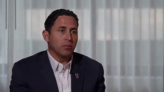 אנתוני אגילר