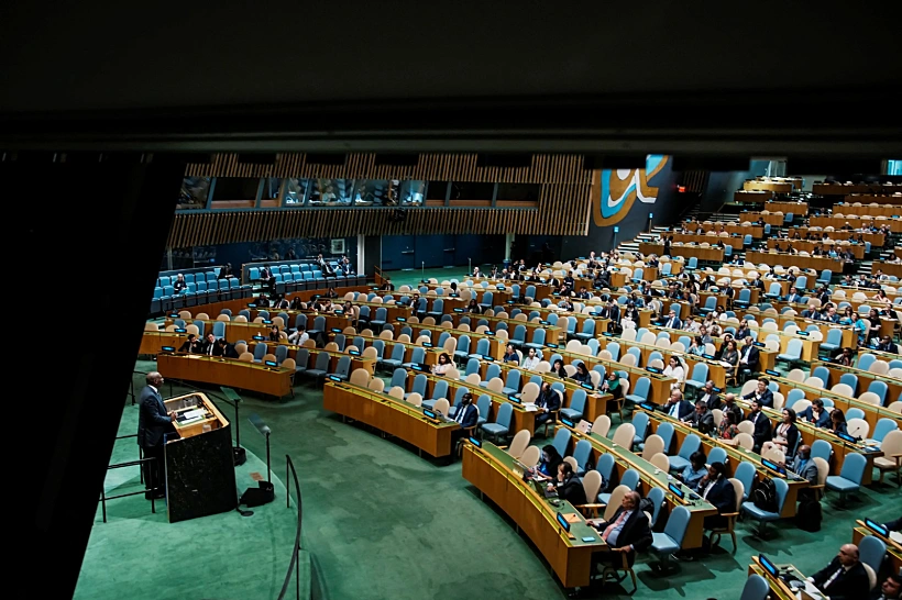 שר החוץ הבריטי דייוויד לאמי נואם בוועידת האו"ם