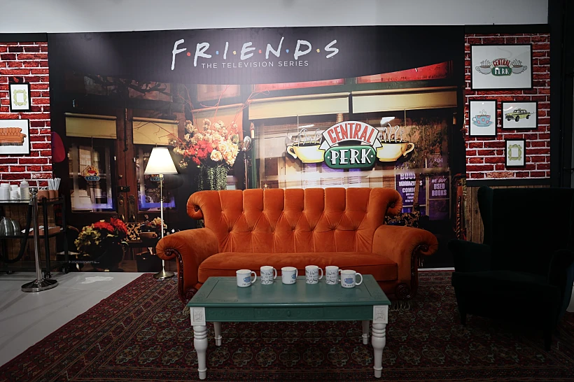 פופ אפ חברים