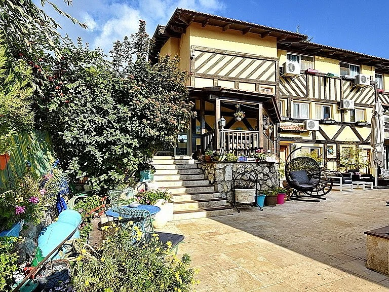 מתחם הסוויטות מילס נווה אטיב