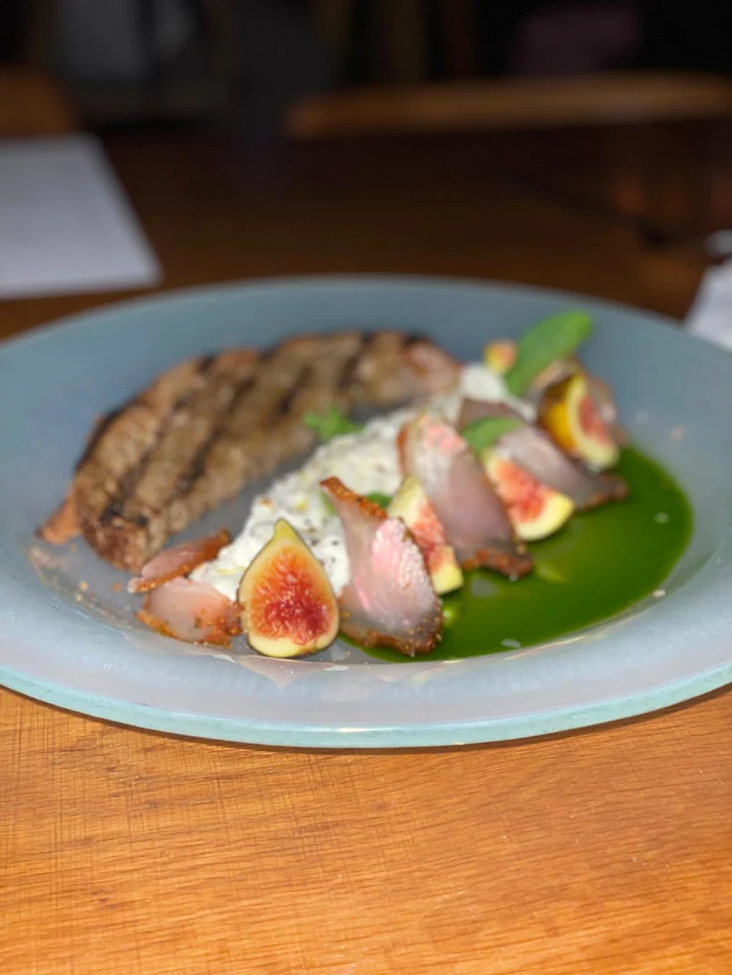 חודש גליל, קלארו