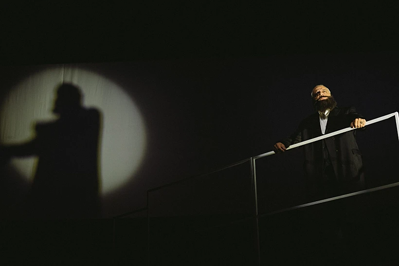 נורמן עיסא ב"נאומים נגד הייאוש"