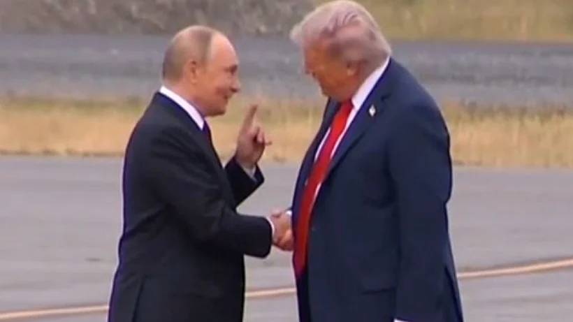 טראמפ ופוטין באלסקה