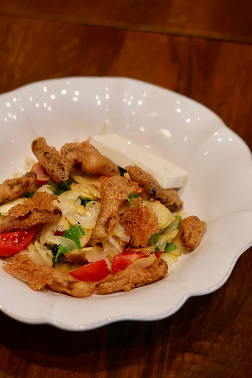 סלט תמרים, תריסר