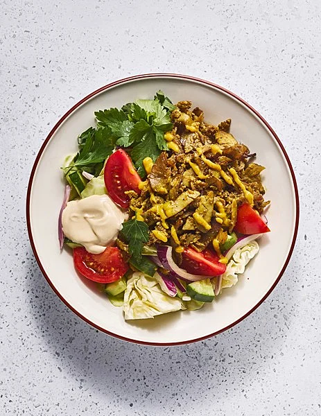 מתחת לעץ, סלט שווארמה