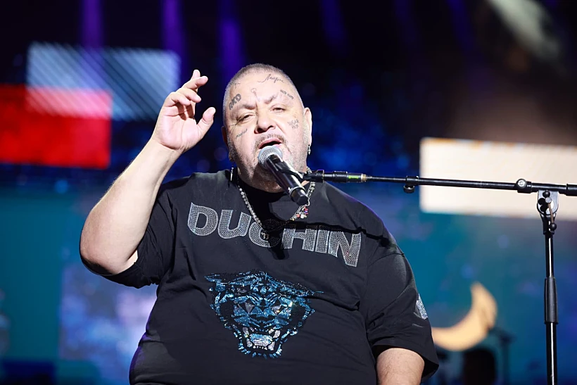 ארקדי דוכין במופע המחווה למתי כספי