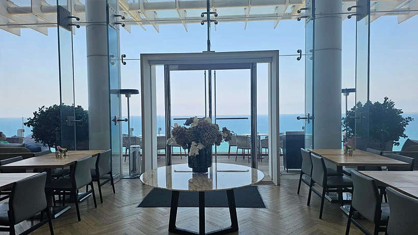 לובי מלון "דיויד קמפינסקי תל אביב"