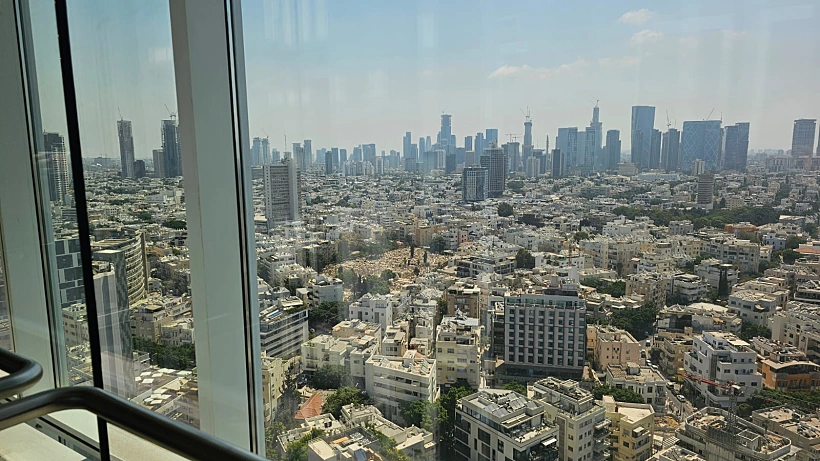 נוף של בתי תל אביב