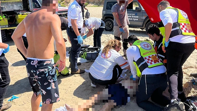 זירת הטביעה סמוך לחוף סירונית בנתניה