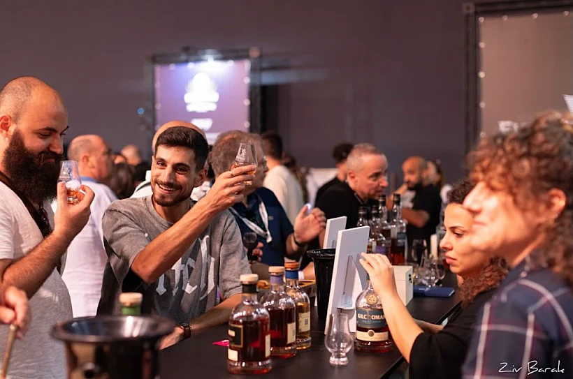 תערוכת וויסקי לייב