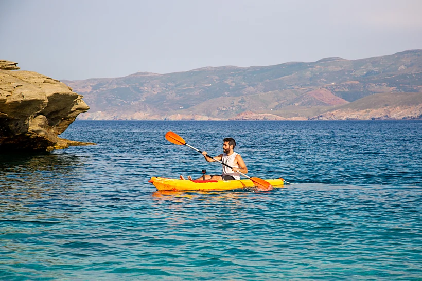 שייט קייקים האי היווני אנדרוס
