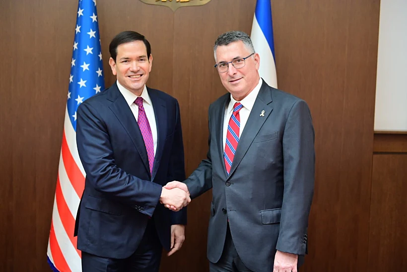 שר החוץ גדעון סער עם מזכיר המדינה מרקו רוביו