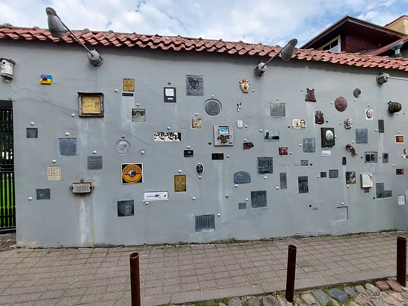 אוז'ופיס, רובע האמנים של וילנה