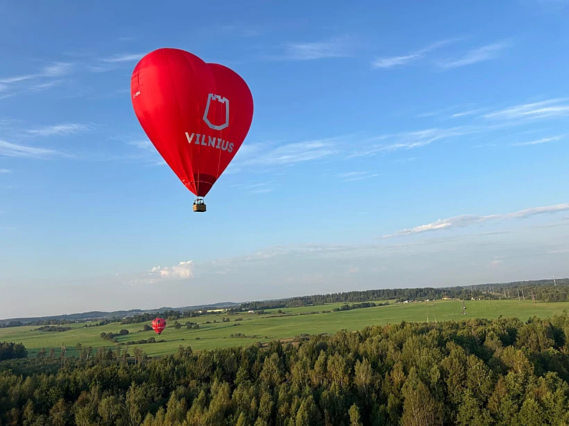 מעוף בכדור פורח מעל וילנה שבליטא