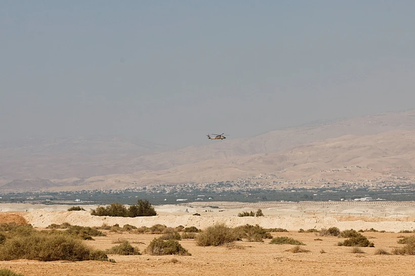 הליקופטר בזירת הפיגוע במעבר אלנבי