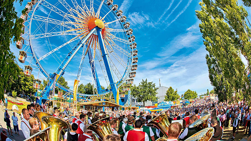 אוקטוברפסט בשטרויבינג, גרמניה – Gäubodenvolksfest