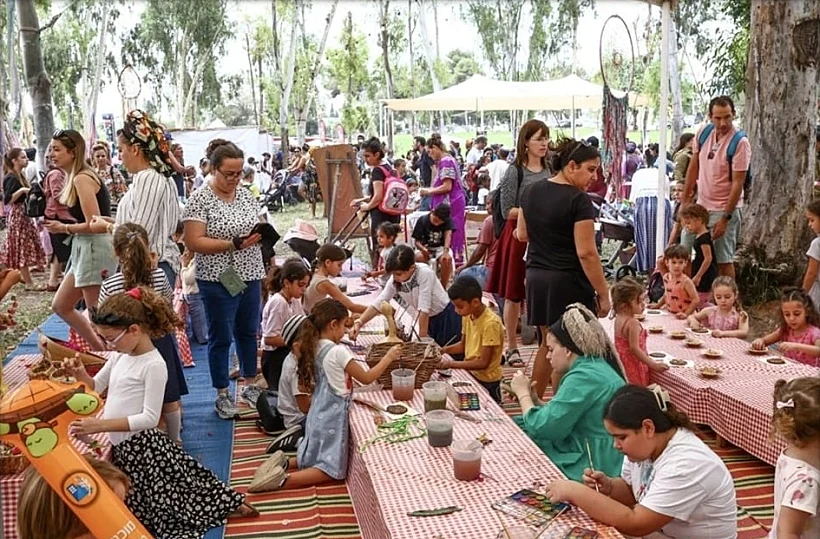 פסטיבל ”סוכה למחשבה” בשדרות