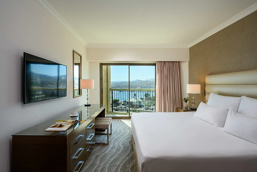 חדר במלון "מלכת שבא"