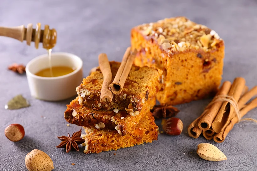 עוגת שקדים, שיבולת שועל ודבש